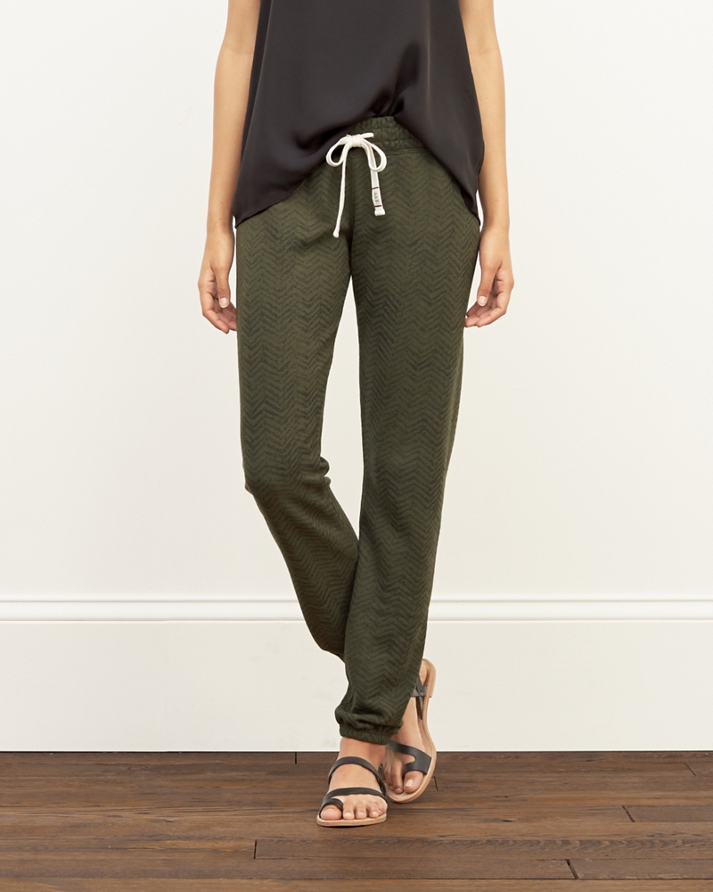 a&f sweatpants