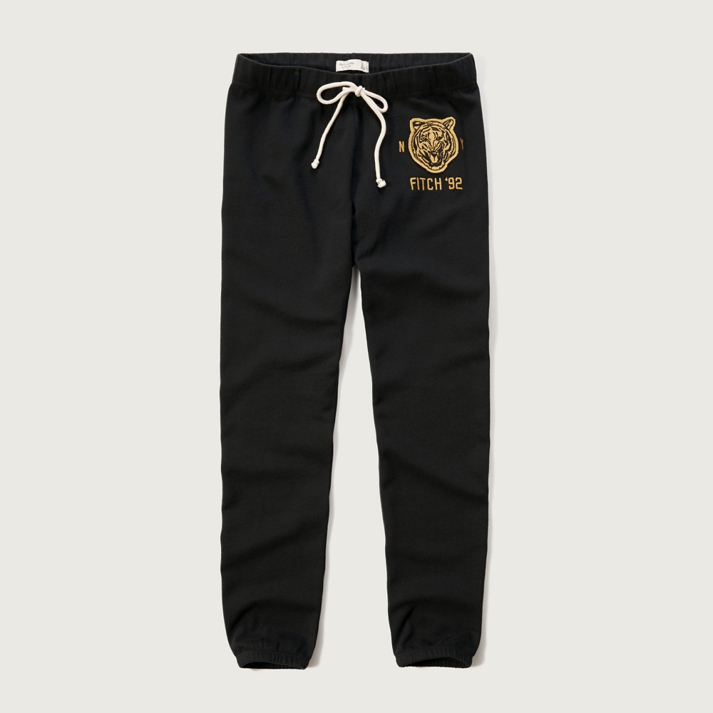 a&f sweatpants
