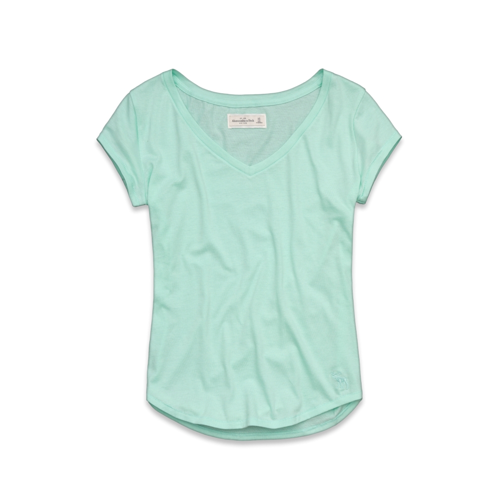 Quinn Tee