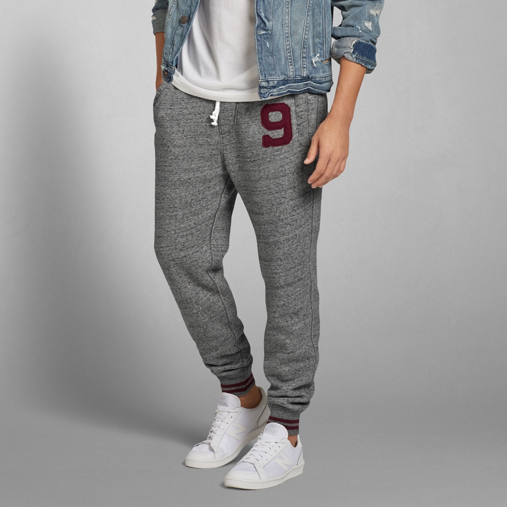 a&f sweatpants