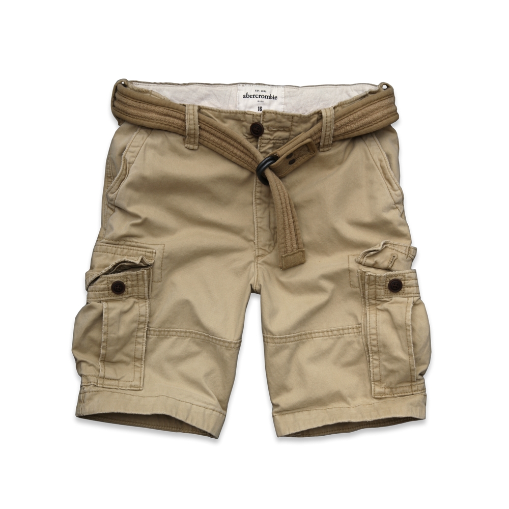 guys round mountain shorts