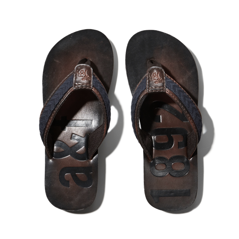 boys iconic leather flip flops | boys clearance | abercrombiekids