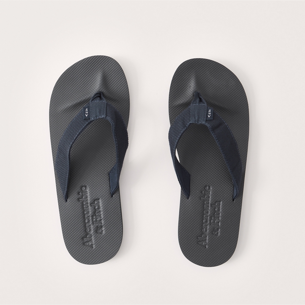 abercrombie rubber flip flops