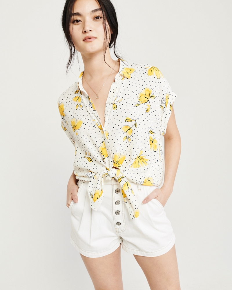 Short-Sleeve Tie-Front Shirt