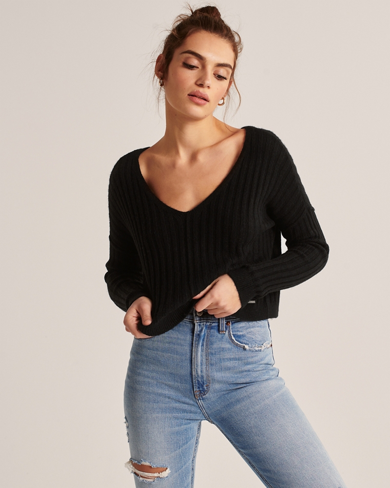 Cropped V-Neck Sweater