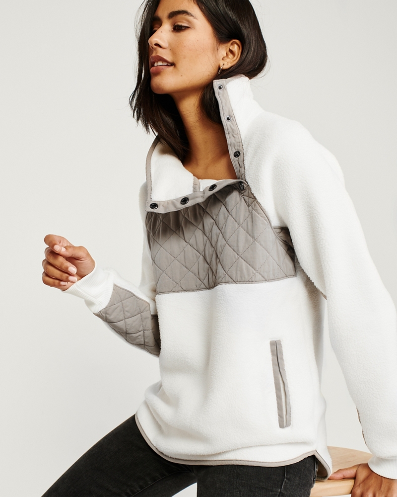 Asymmetrical Snap-Up Sherpa Fleece