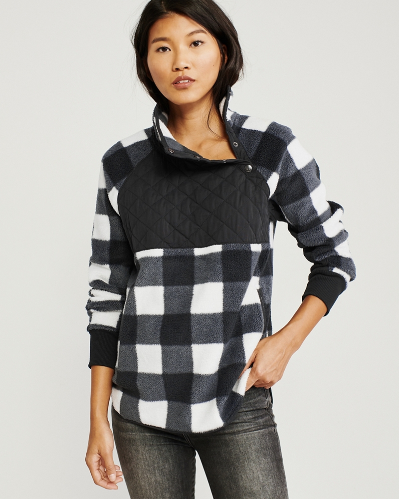 Asymmetrical Snap-Up Sherpa Fleece