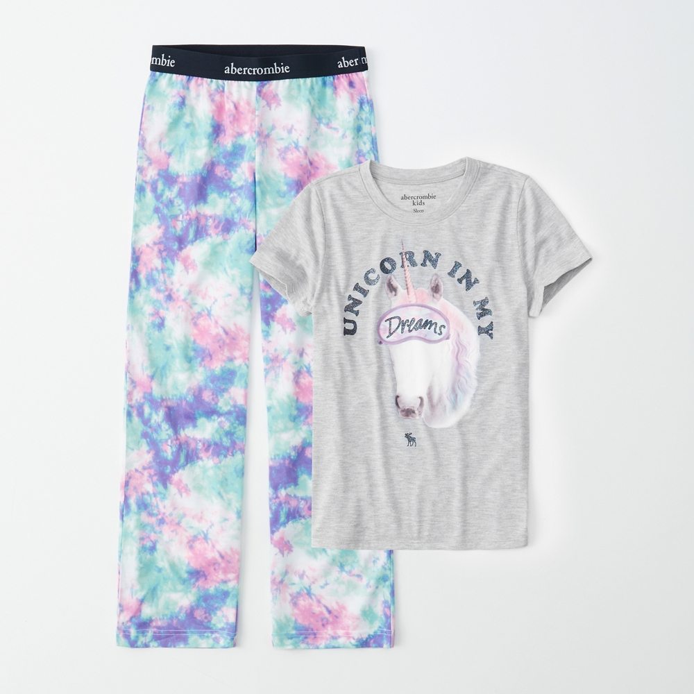 short-sleeve pajama set