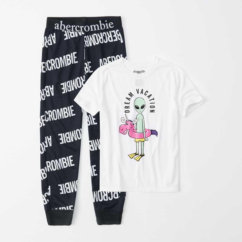 short-sleeve sleep set