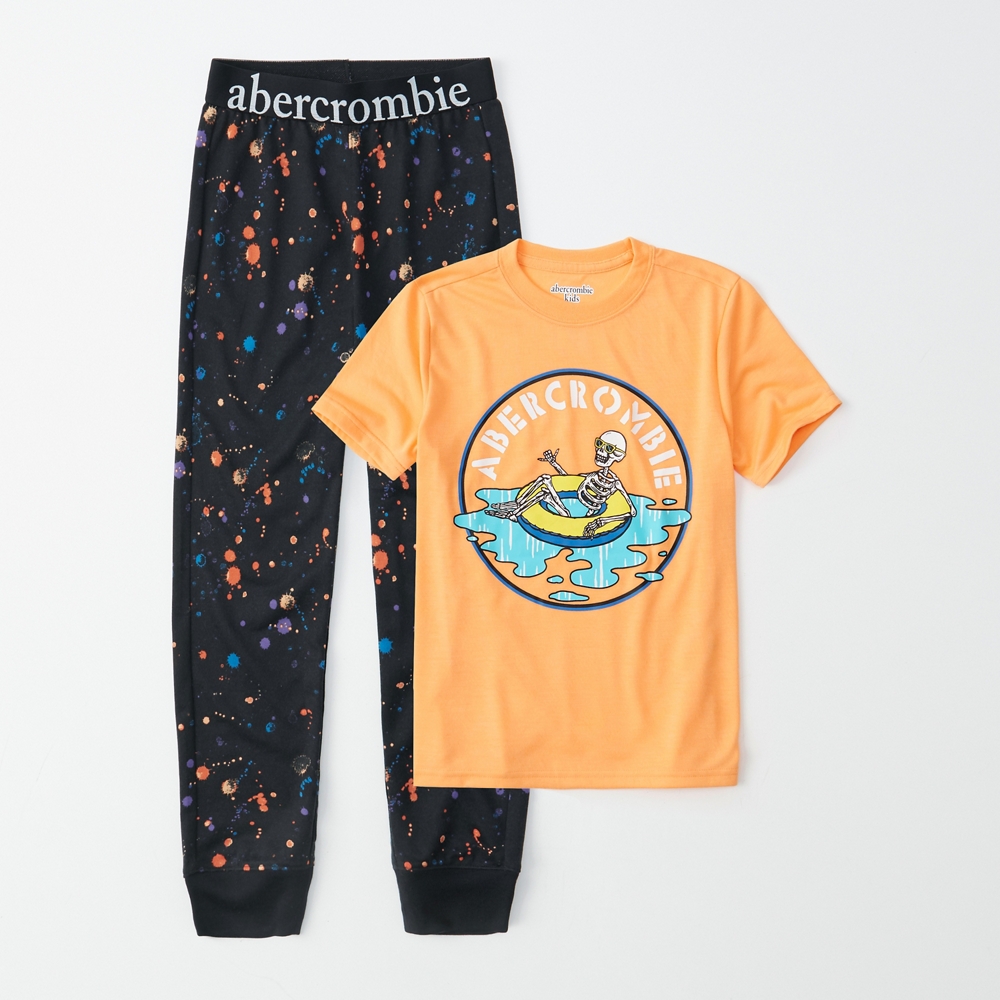 short-sleeve sleep set