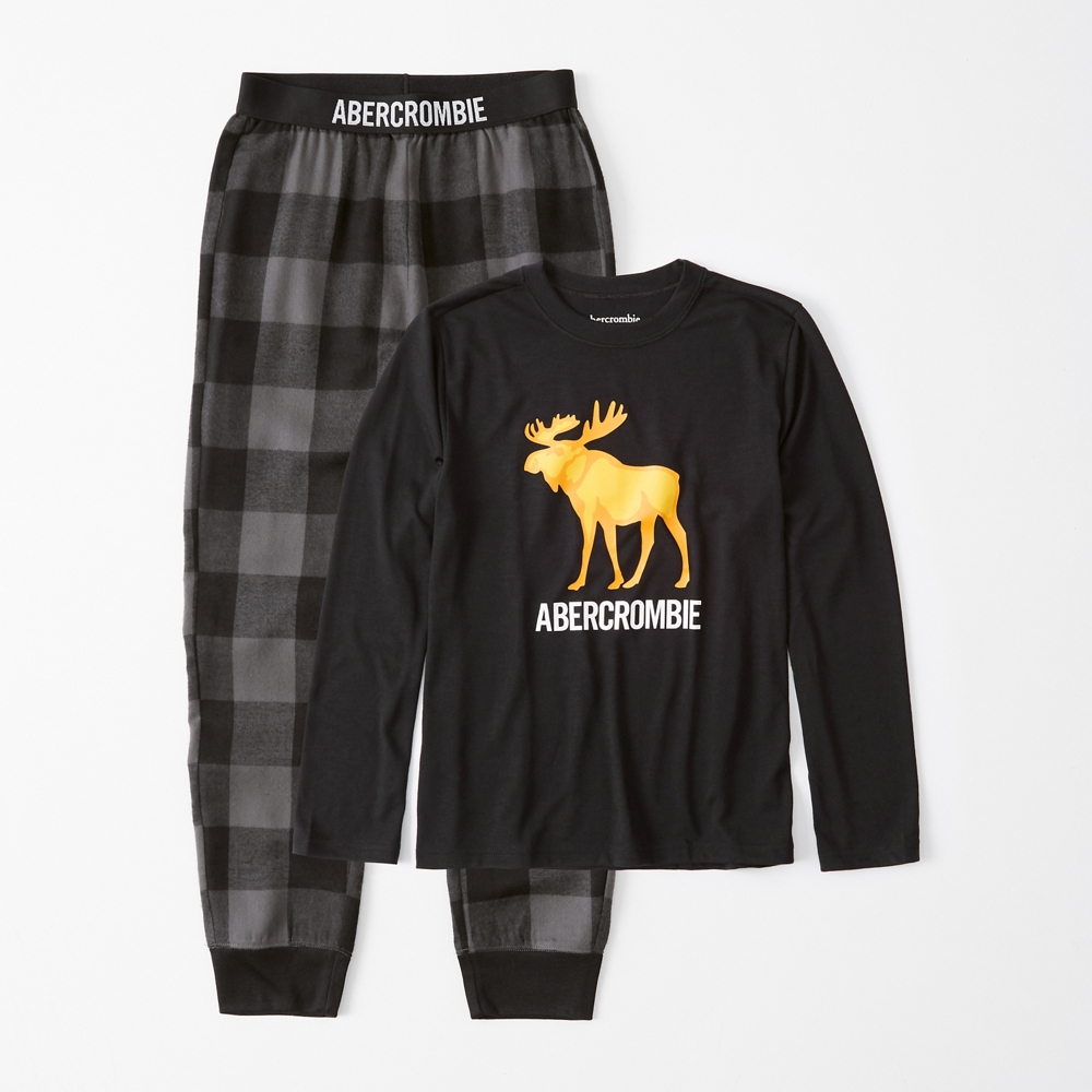 long-sleeve sleep set