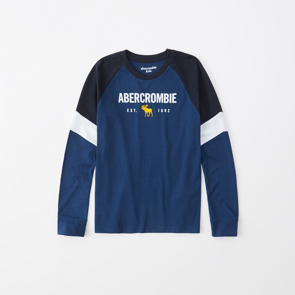 long-sleeve print logo tee