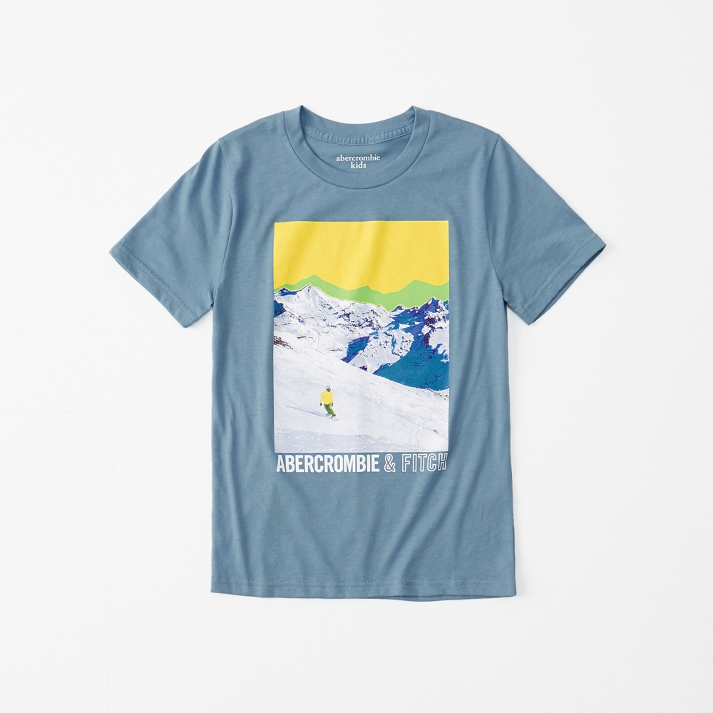 short-sleeve graphic tee