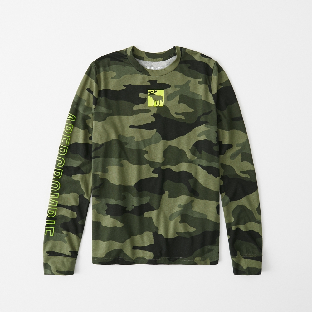 long-sleeve logo tee