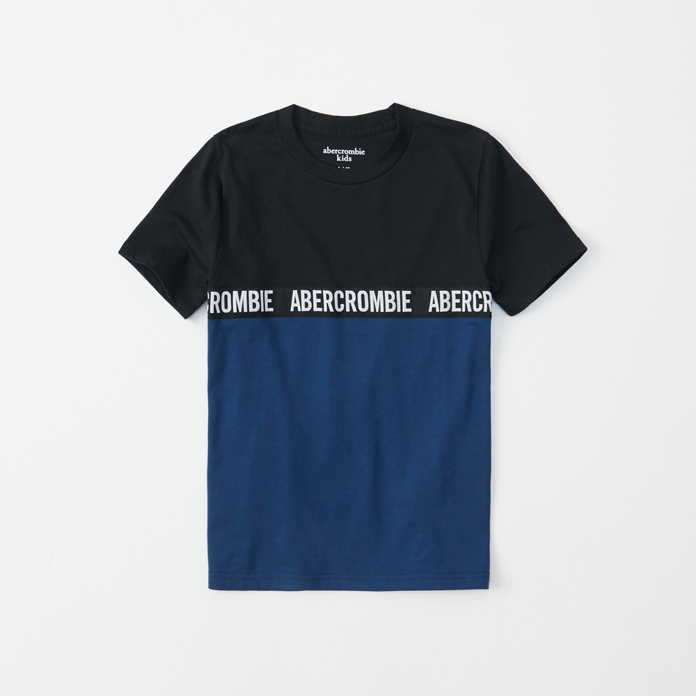 logo tape crewneck tee