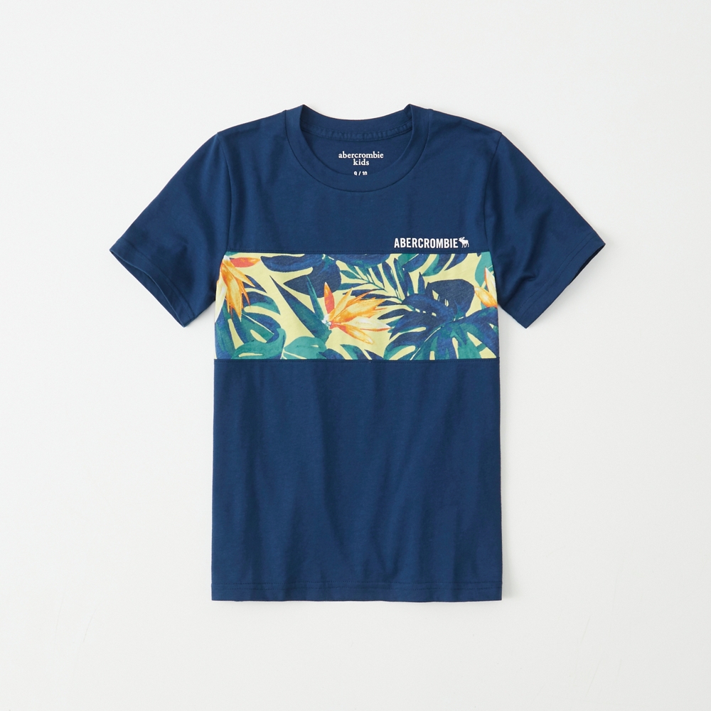 short-sleeve pattern tee