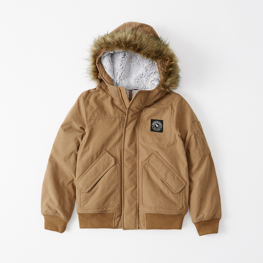a&f utility bomber