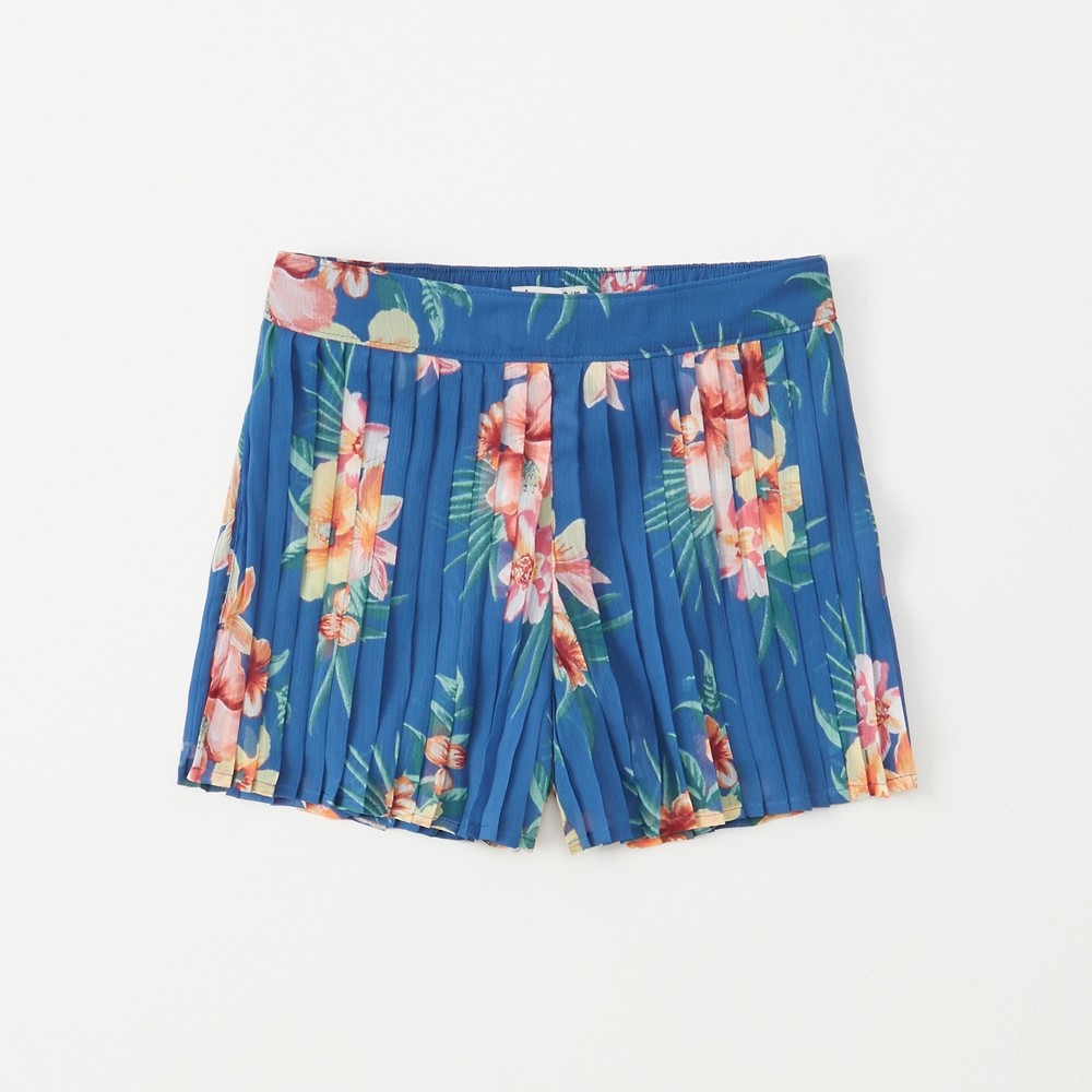 pleated chiffon shorts