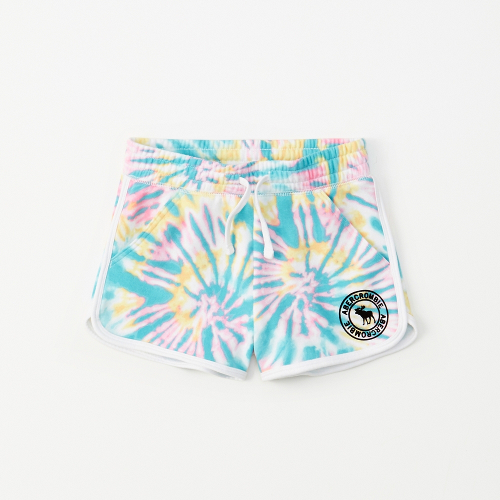 curved hem fleece shorts