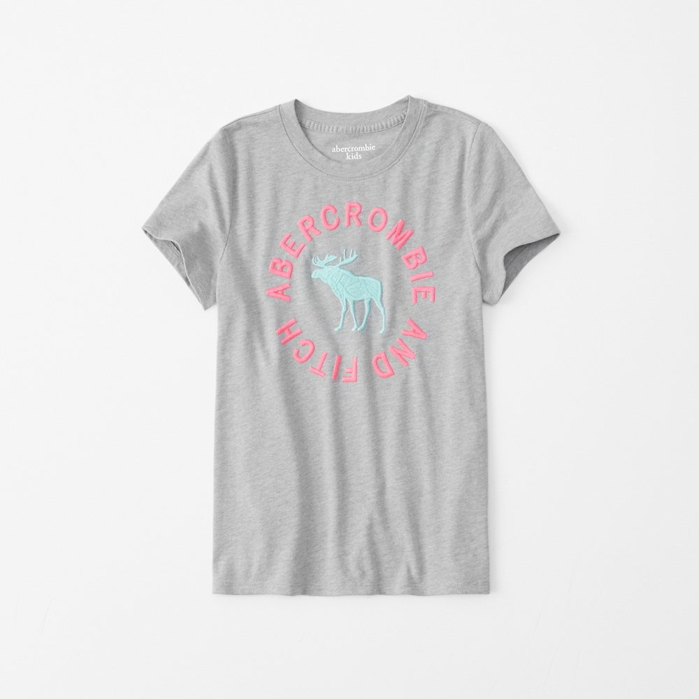 embroidered logo tee