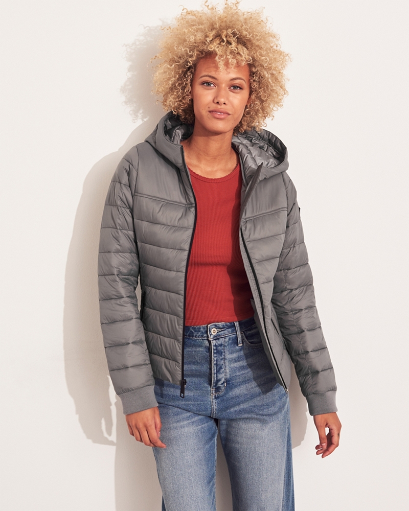 hollister lightweight puffer jacket