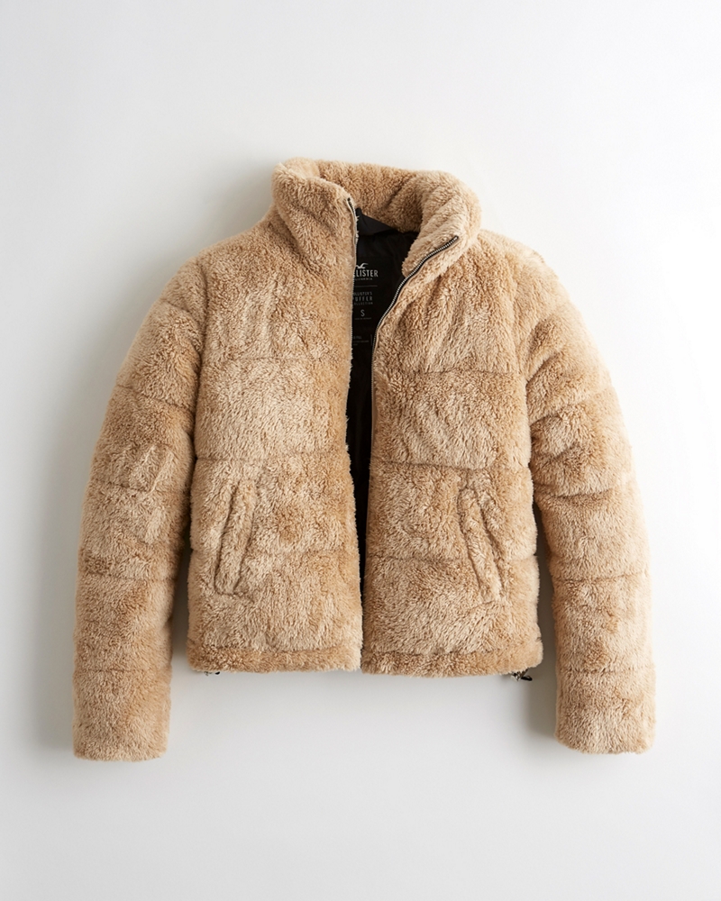 hollister fuzzy jacket