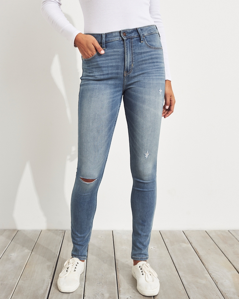 do hollister jeans stretch