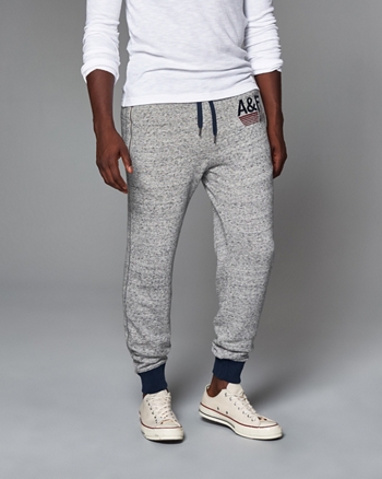 women's under armour fleece joggers