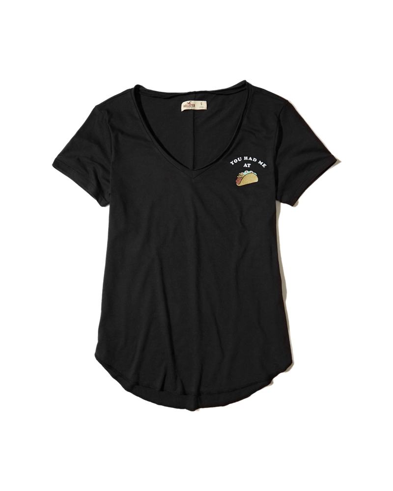 V-Neck Easy Graphic Tee