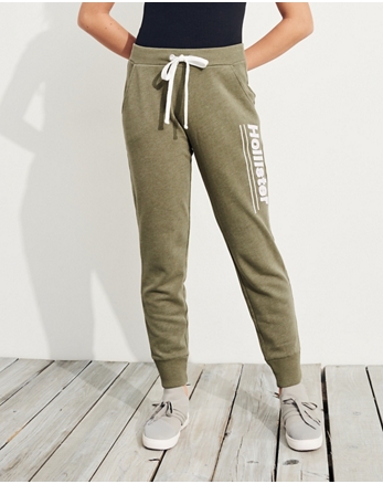 hollister mid rise fleece joggers